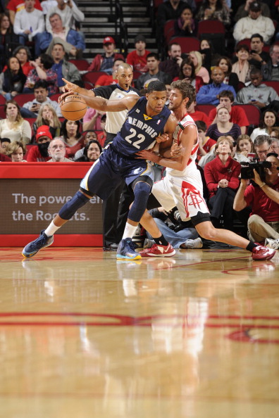 相遇都引发 相遇都引发