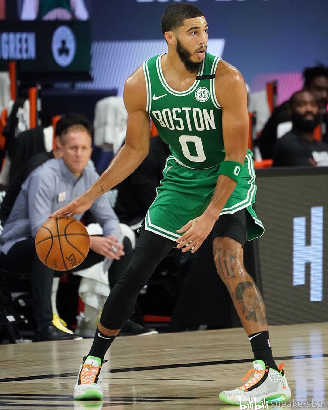 在机缘巧合 在机缘巧合